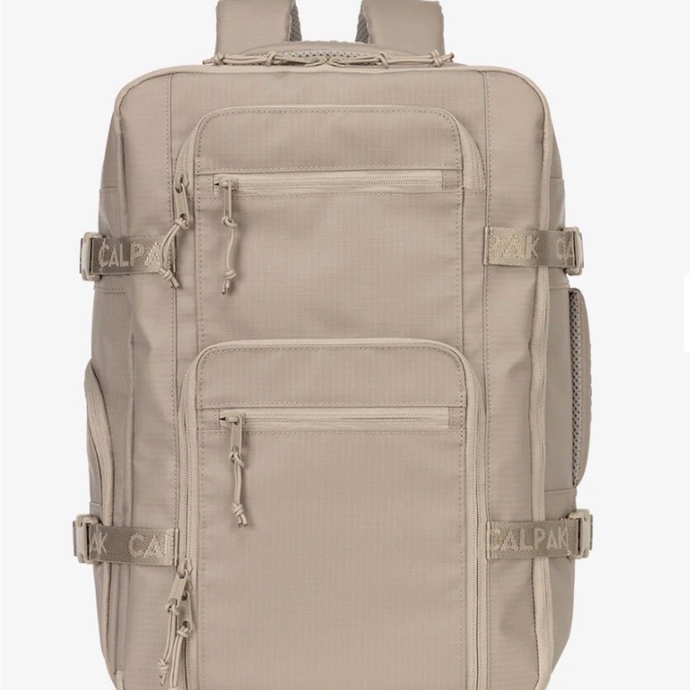 Calpak Terra Duffel/Backpack in stone color Women's - Picture 3 of 3